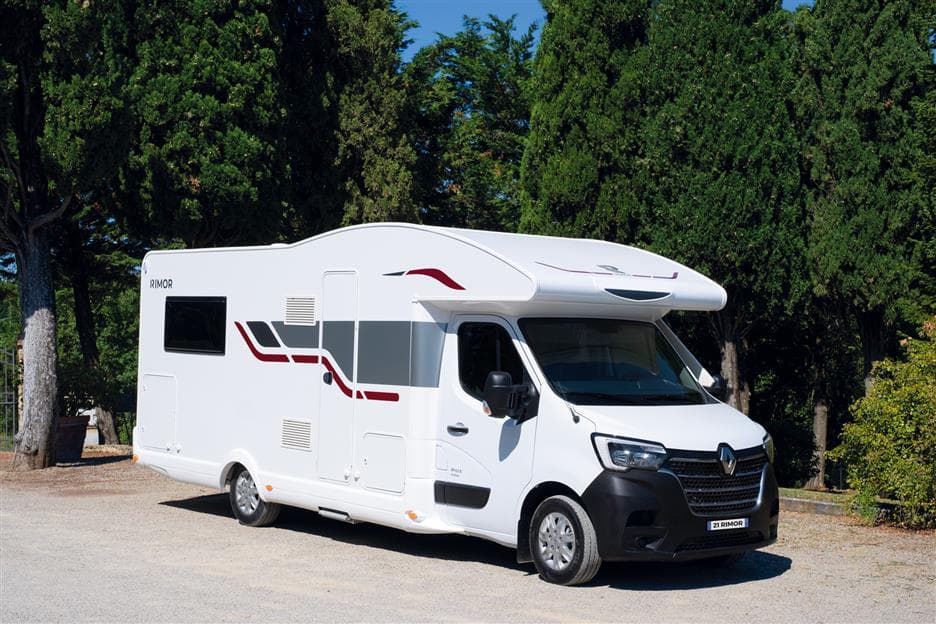 HYGGE 95 PLUS - Autocaravana en alquiler